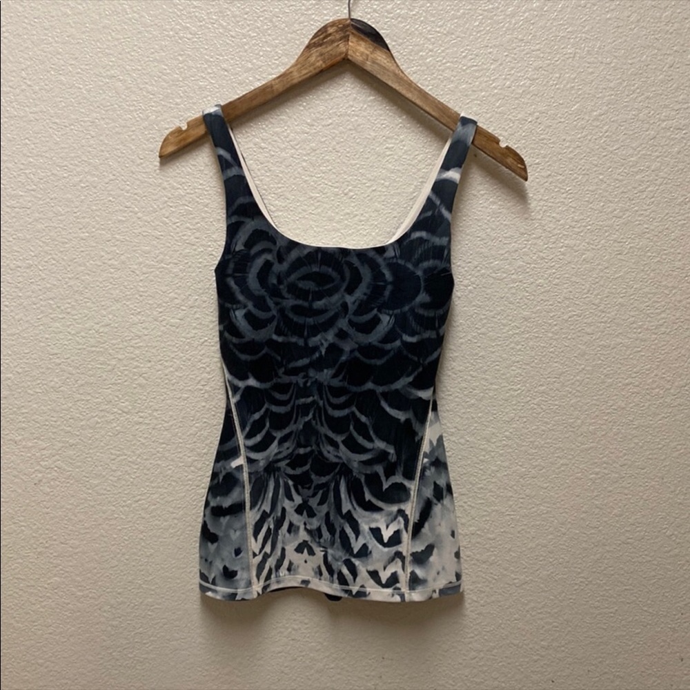 Lululemon Amala Tank Top Size 4 Black&Gray Pretty Plume Angel Wing New w/out tag